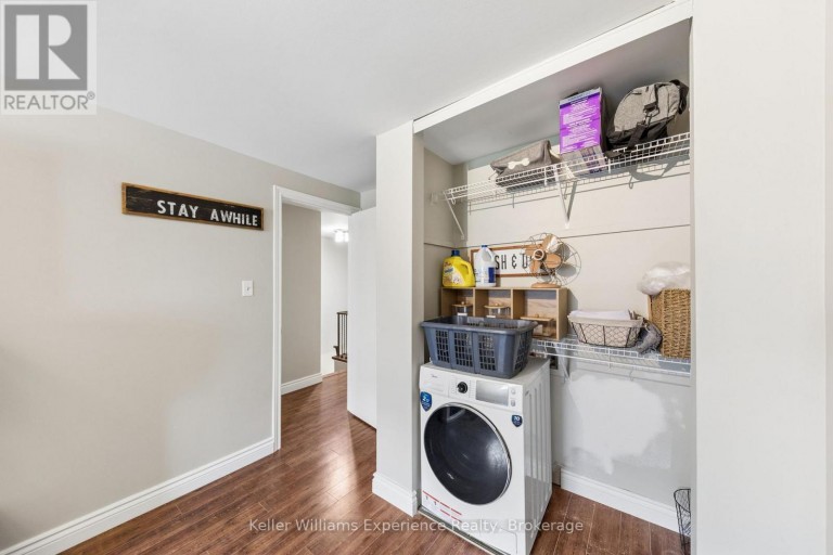 23 - 2 BERNICK DRIVE, Barrie (Grove East), Ontario, L4M5K4