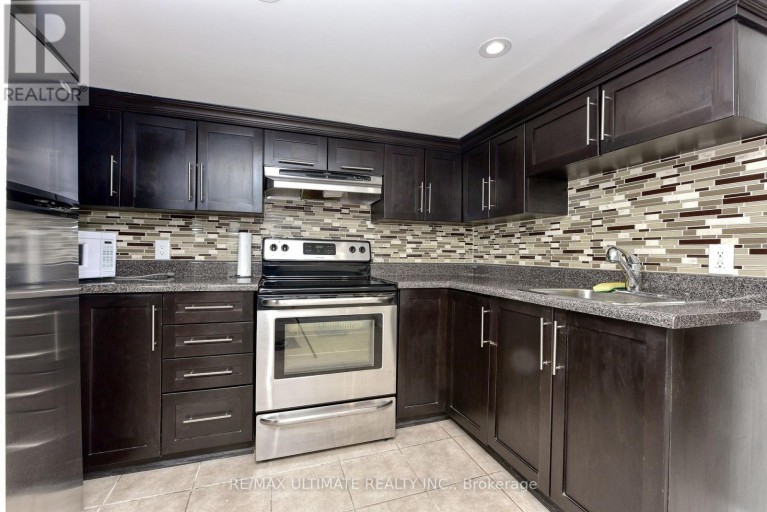 BASEMENT - 9 SOUTHVIEW AVENUE, Toronto (Dovercourt-Wallace Emerson-Junction), Ontario, M6H1T3