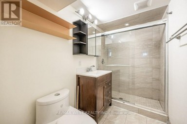 305 MOHAWK ROAD E Hamilton (Hill Park) Ontario photo 17