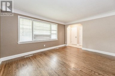 305 MOHAWK ROAD E Hamilton (Hill Park) Ontario photo 5