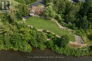 8060 WELLINGTON 18 ROAD Centre Wellington (Fergus) Ontario photo 1