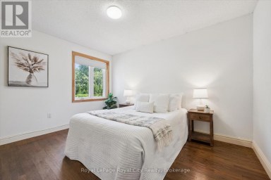 8060 WELLINGTON 18 ROAD Centre Wellington (Fergus) Ontario photo 18