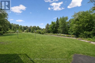 8060 WELLINGTON 18 ROAD Centre Wellington (Fergus) Ontario photo 42