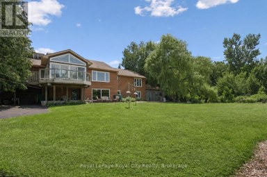 8060 WELLINGTON 18 ROAD Centre Wellington (Fergus) Ontario photo 47