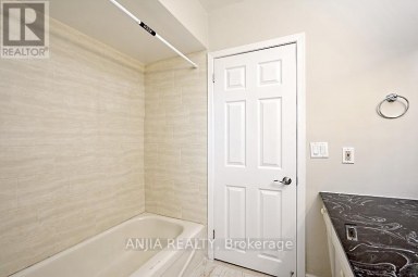 UPPER - 80 ALAMOSA DRIVE Toronto (Bayview Village) Ontario photo 11