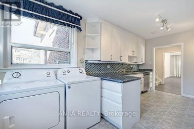 UPPER - 80 ALAMOSA DRIVE Toronto (Bayview Village) Ontario photo 9