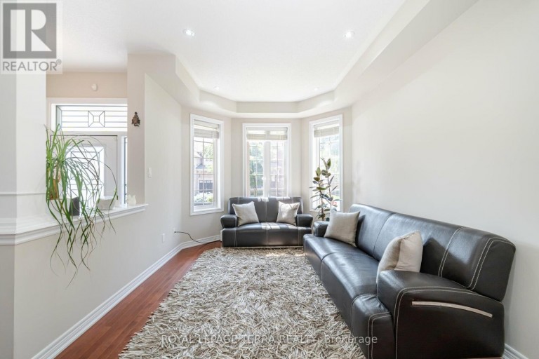 UPPER - 30 EATONVILLE STREET, Brampton (Northwest Sandalwood Parkway), Ontario, L7A0M7