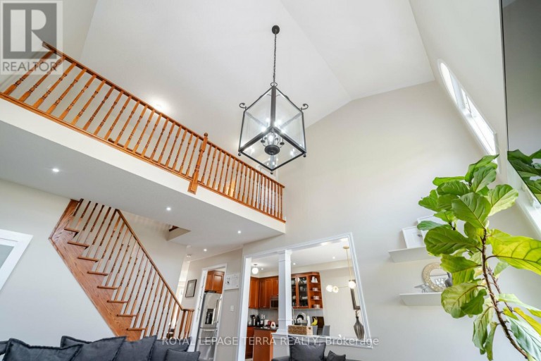 UPPER - 30 EATONVILLE STREET, Brampton (Northwest Sandalwood Parkway), Ontario, L7A0M7