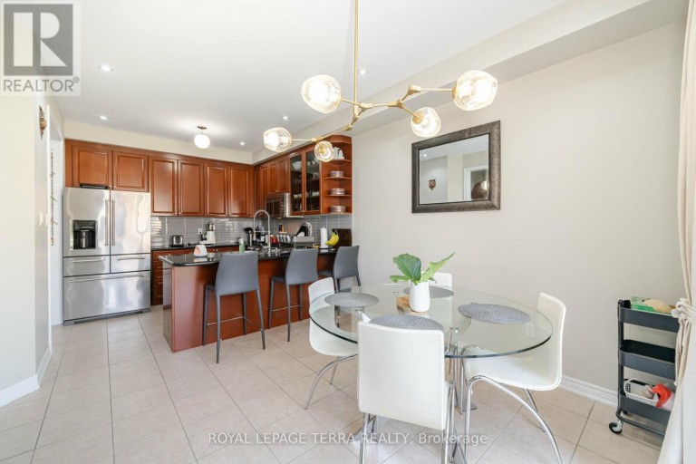 UPPER - 30 EATONVILLE STREET, Brampton (Northwest Sandalwood Parkway), Ontario, L7A0M7