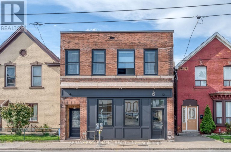 1 - 52 BARTON STREET E, Hamilton (Beasley), Ontario, L8L2V8