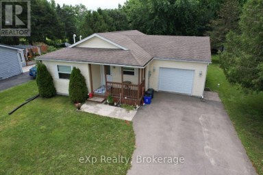 36 CHURCH STREET Kincardine Ontario photo 3