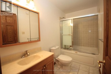 176 OLDHAM STREET London South (South T) Ontario photo 12