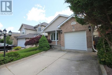176 OLDHAM STREET London South (South T) Ontario photo 2