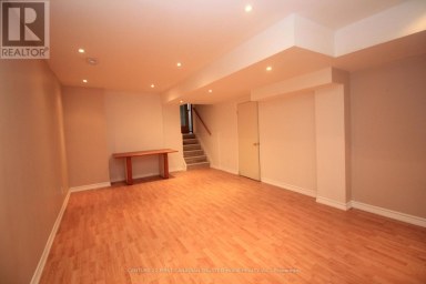 176 OLDHAM STREET London South (South T) Ontario photo 20