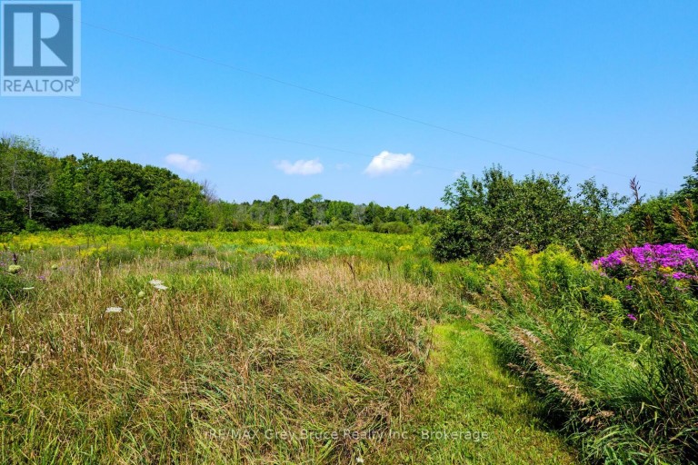 65 LAWRENCE ROAD, South Bruce Peninsula, Ontario, N0H2T0