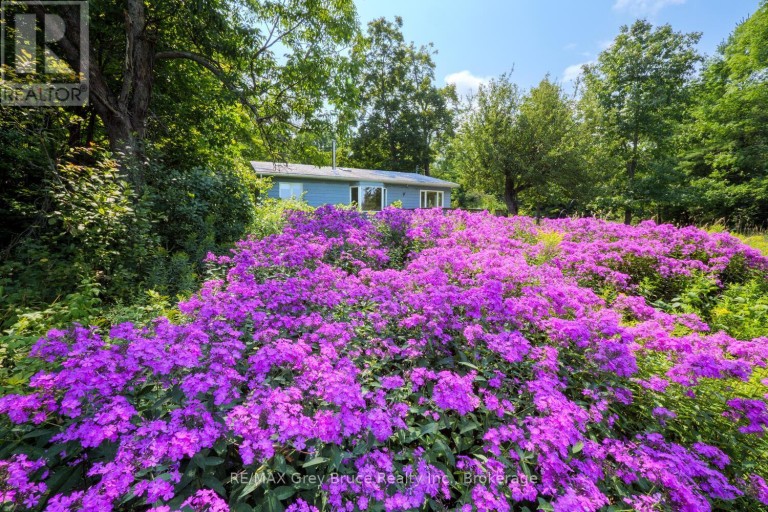 65 LAWRENCE ROAD, South Bruce Peninsula, Ontario, N0H2T0