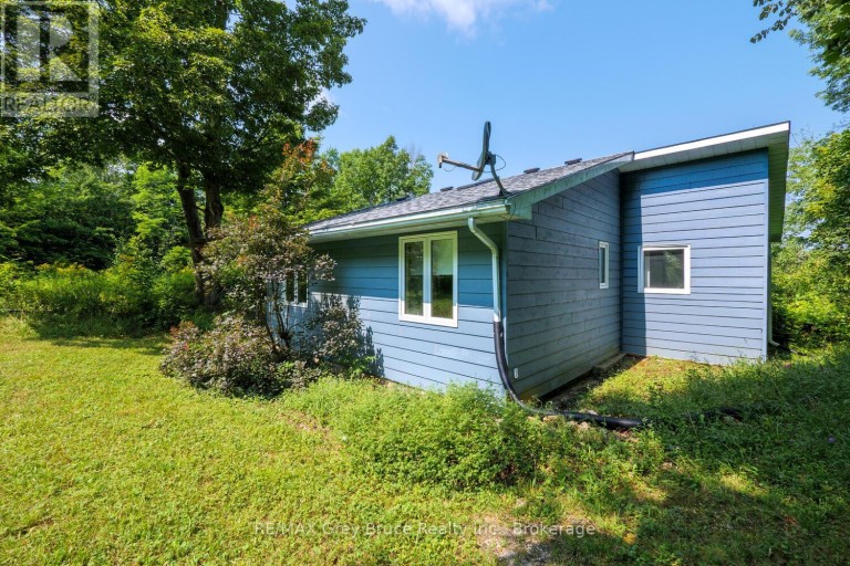 65 LAWRENCE ROAD, South Bruce Peninsula, Ontario, N0H2T0