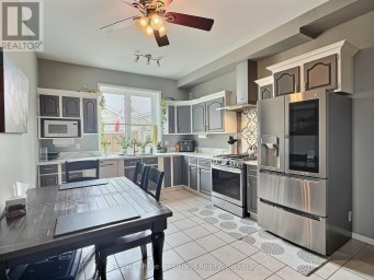 425 WILLIAM STREET South Huron (Exeter) Ontario photo 13