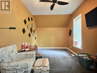 425 WILLIAM STREET South Huron (Exeter) Ontario photo 37