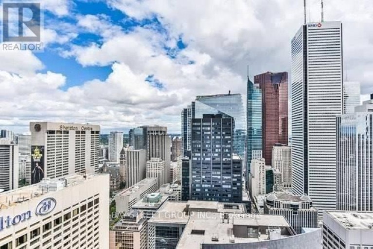 4207 - 180 UNIVERSITY AVENUE, Toronto (Bay Street Corridor), Ontario, M5H0A2