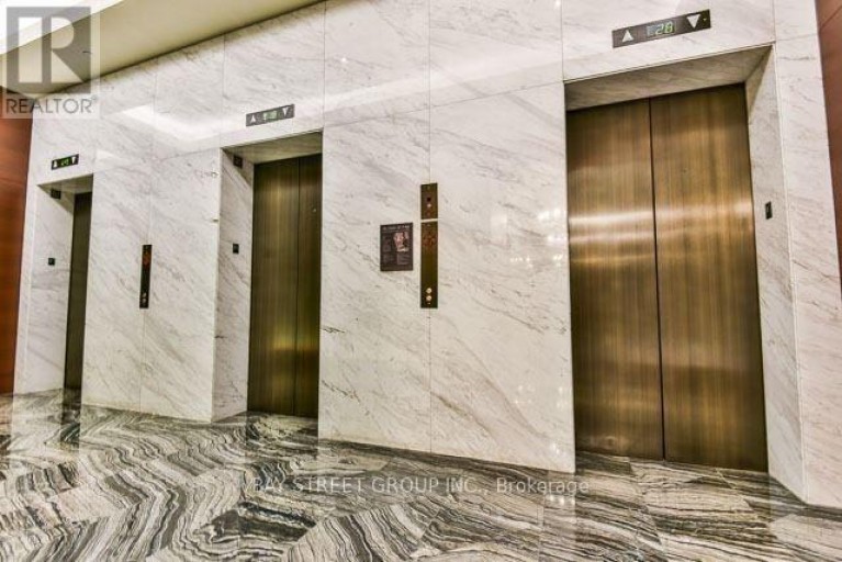 4207 - 180 UNIVERSITY AVENUE, Toronto (Bay Street Corridor), Ontario, M5H0A2