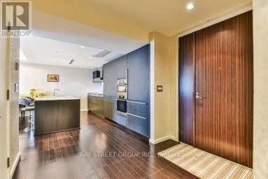 4207 - 180 UNIVERSITY AVENUE Toronto (Bay Street Corridor) Ontario photo 7