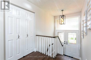 MAIN FLOOR - 52 TWEEDROCK CRESCENT Toronto (Morningside) Ontario photo 2