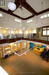 NORTH - OFFICE (2 STOREY) - 2550 DANFORTH AVENUE Toronto (East End-Danforth) Ontario photo 16