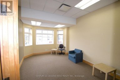 NORTH - OFFICE (2 STOREY) - 2550 DANFORTH AVENUE Toronto (East End-Danforth) Ontario photo 17