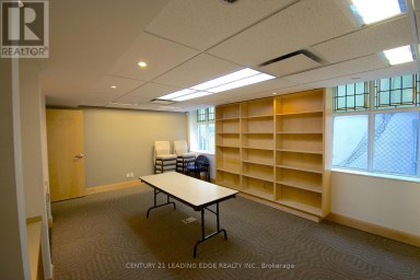 NORTH - OFFICE (2 STOREY) - 2550 DANFORTH AVENUE Toronto (East End-Danforth) Ontario photo 6