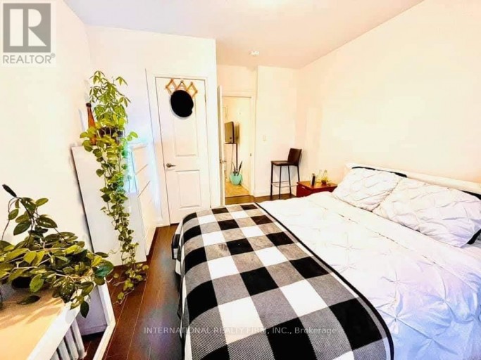 2A - 1262 BLOOR STREET W, Toronto (Dovercourt-Wallace Emerson-Junction), Ontario, M6H1N5