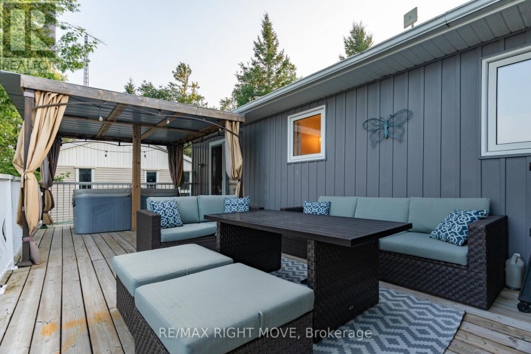35 CEDAR BAY ROAD, Kawartha Lakes (Carden), Ontario, L0K1B0