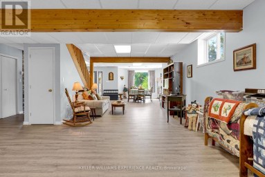 203 SANTAS VILLAGE ROAD Bracebridge (Monck (Bracebridge)) Ontario photo 35