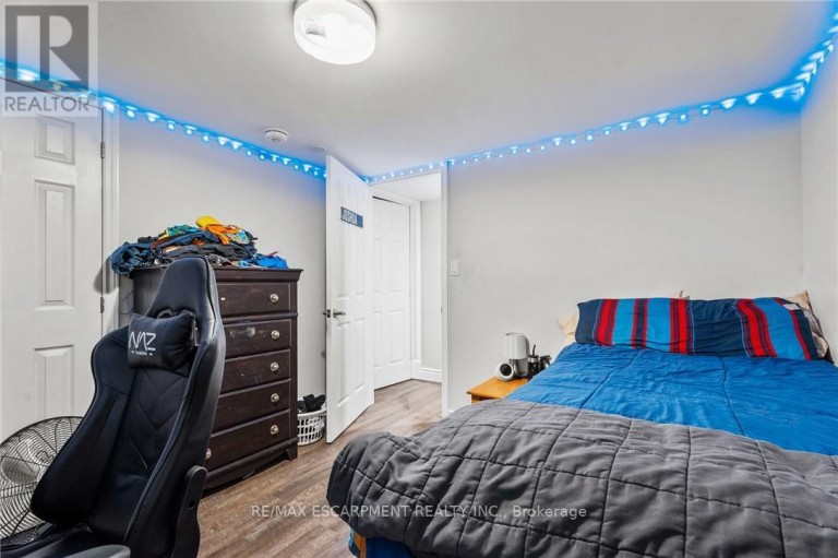 557 LAKE STREET, St. Catharines (Lakeport), Ontario, L2N4J1
