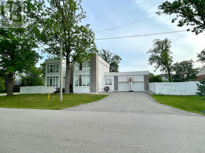338 WOODALE AVENUE, Oakville (WO West), Ontario, L6K2N7