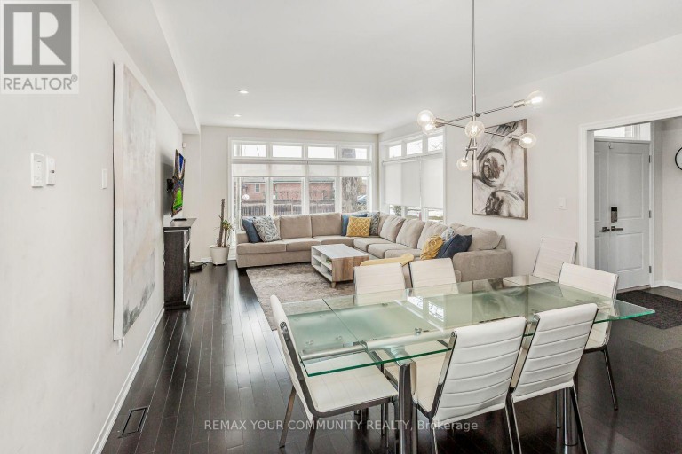 338 WOODALE AVENUE, Oakville (WO West), Ontario, L6K2N7