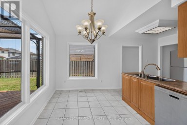 21 SPRINGGARDEN CRESCENT Hamilton (Stoney Creek Mountain) Ontario photo 12