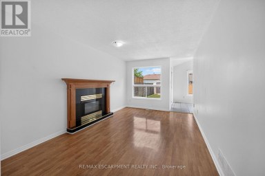 21 SPRINGGARDEN CRESCENT Hamilton (Stoney Creek Mountain) Ontario photo 16