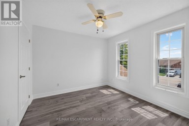 21 SPRINGGARDEN CRESCENT Hamilton (Stoney Creek Mountain) Ontario photo 25