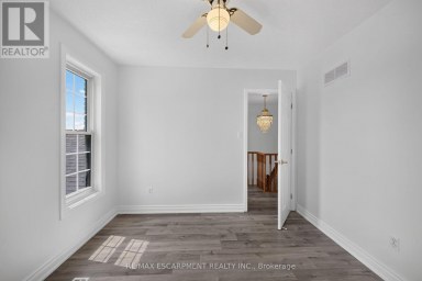 21 SPRINGGARDEN CRESCENT Hamilton (Stoney Creek Mountain) Ontario photo 26