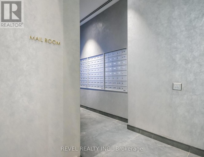 1012 - 39 MARY STREET, Barrie (City Centre), Ontario, L4N1S9
