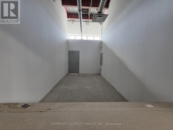 2B08 - 7215 GOREWAY DRIVE Mississauga (Malton) Ontario photo 2