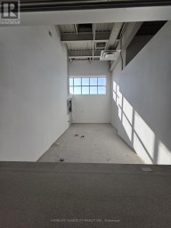 2B09 - 7215 GOREWAY DRIVE Mississauga (Malton) Ontario photo 3