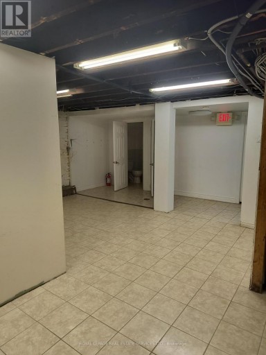 1840 DANFORTH AVENUE, Toronto (Danforth Village-East York), Ontario, M4C1H8
