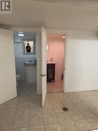 1840 DANFORTH AVENUE Toronto (Danforth Village-East York) Ontario photo 13