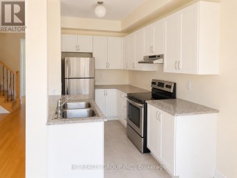 11 SANDWELL STREET Vaughan (Vellore Village) Ontario photo 2