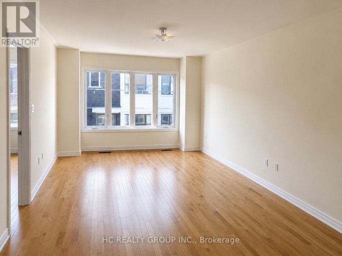 11 SANDWELL STREET, Vaughan (Vellore Village), Ontario, L4H4R2
