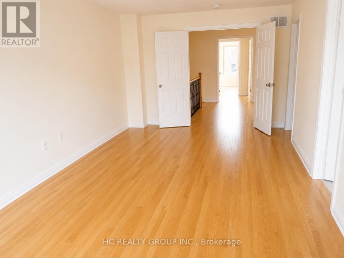 11 SANDWELL STREET, Vaughan (Vellore Village), Ontario, L4H4R2