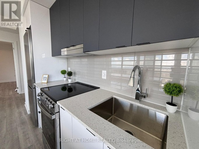 2905 - 5105 HURONTARIO STREET, Mississauga (Hurontario), Ontario, L4Z0C9