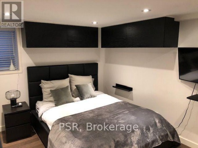 BASEMENT - 54A GALLEY AVENUE, Toronto (Roncesvalles), Ontario, M6R1H1